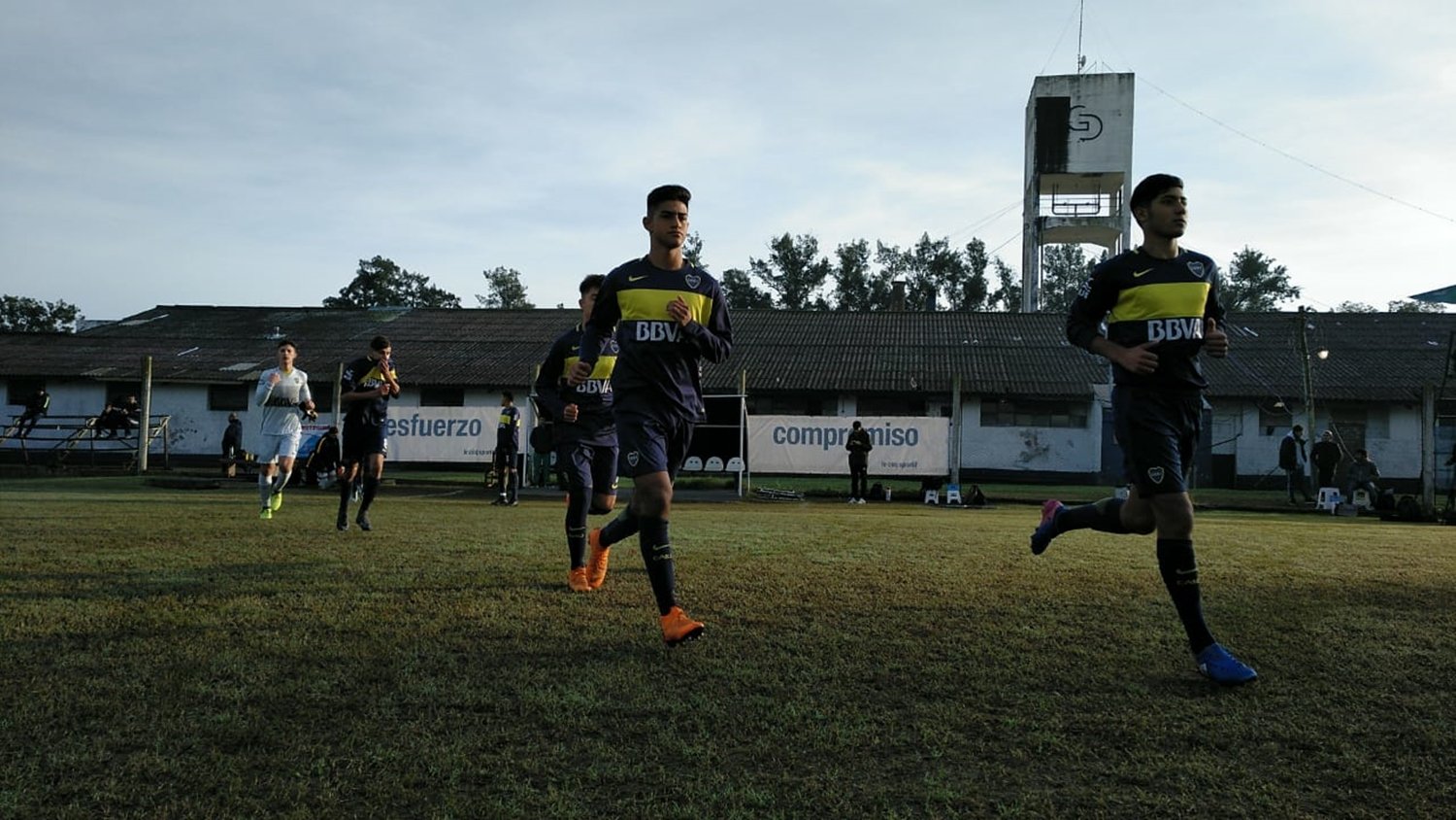 Una goleada y dos derrotas